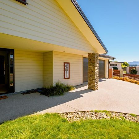Roys Bay Lodge - Wanaka Holiday Home المظهر الخارجي الصورة