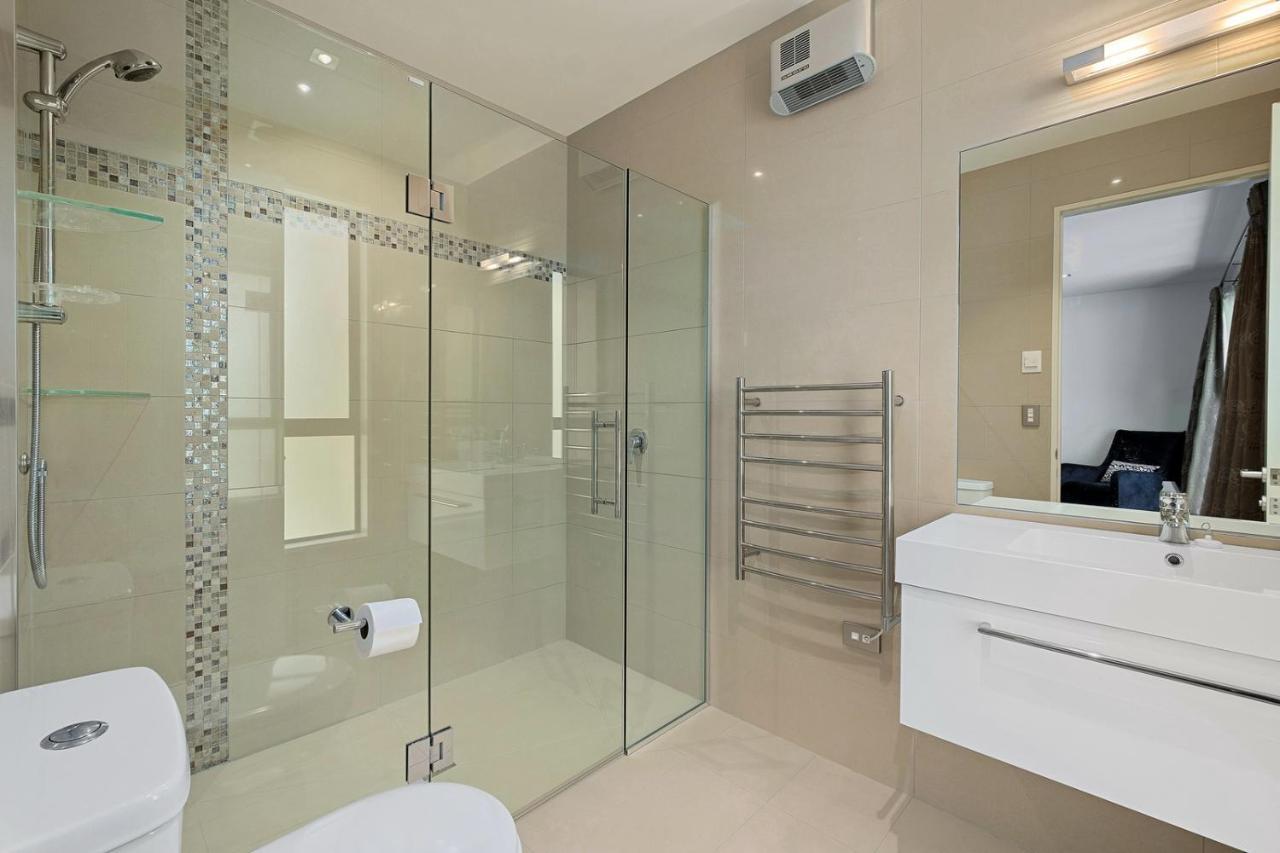 Roys Bay Lodge - Wanaka Holiday Home المظهر الخارجي الصورة